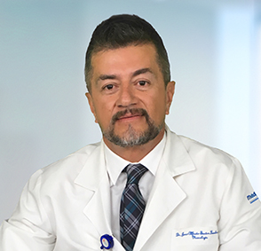 Dr. Jos� Alfredo Santos Zambrano